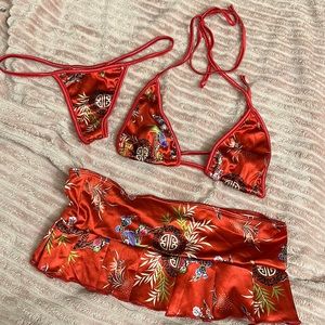 Red 3pc bikini set❤️
